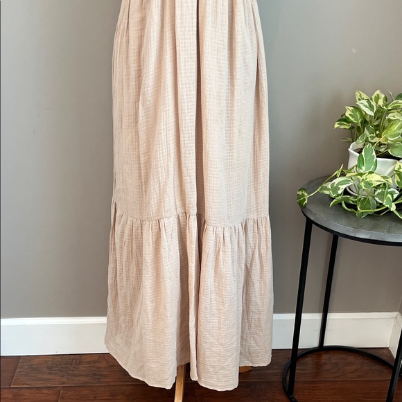 Altar'd State Chic Beige Sleeveless Maxi Dress Medium - Picture 3 of 8